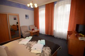 Zweibettzimmer,Heilkur,Kur,Bad,Balkon